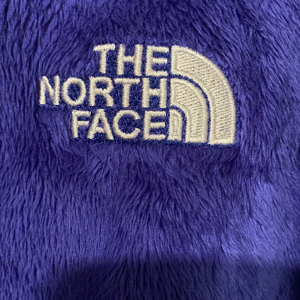 North Face Osito Fleece View 2